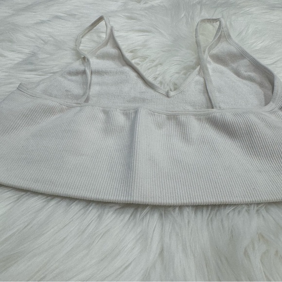 Free People Intimately Seamless Ribbed V Neck Crop Bra Tank Top White - Picture 9 of 15